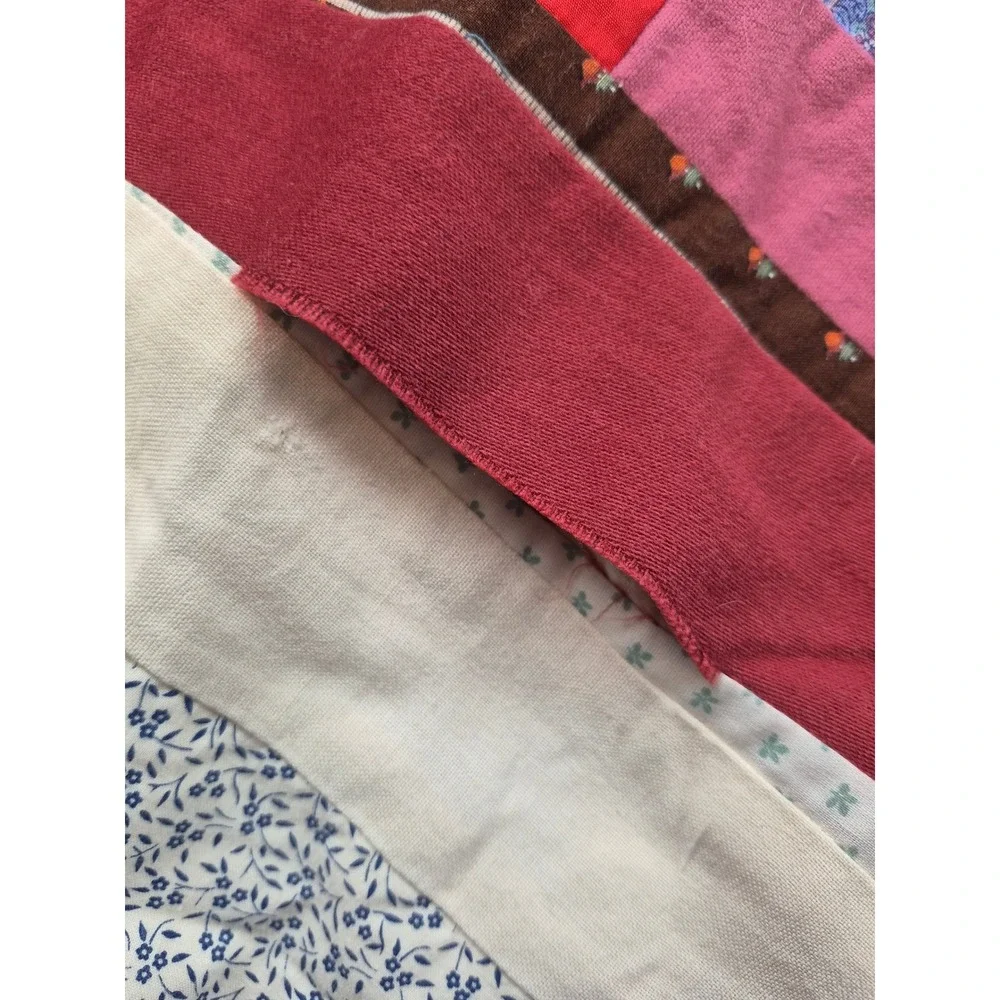 Handmade Log Cabin Patchwork Quilt Folk Art Cabin Blanket Tattered Worn 84X87